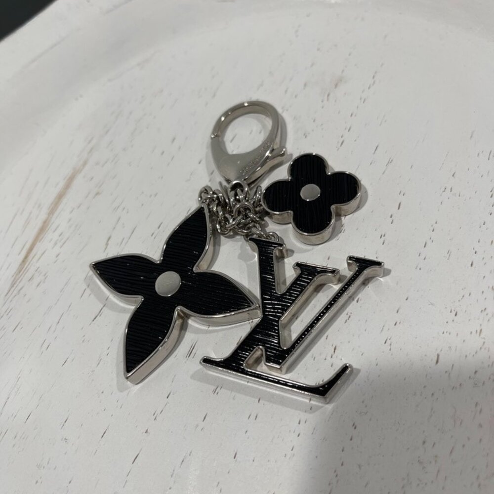 Louis Vuitton Silver/Black Key Chain/Bag Charm (JB1274)